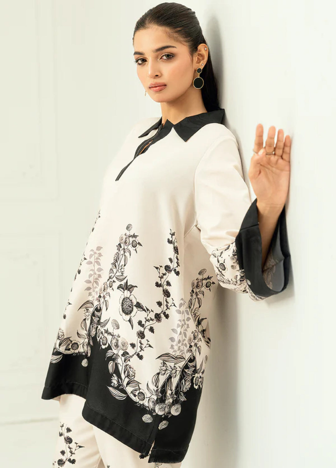 Nairah Women Pret Printed Arabic Lawn Suit NAH26PN Alaya - Spring Collection