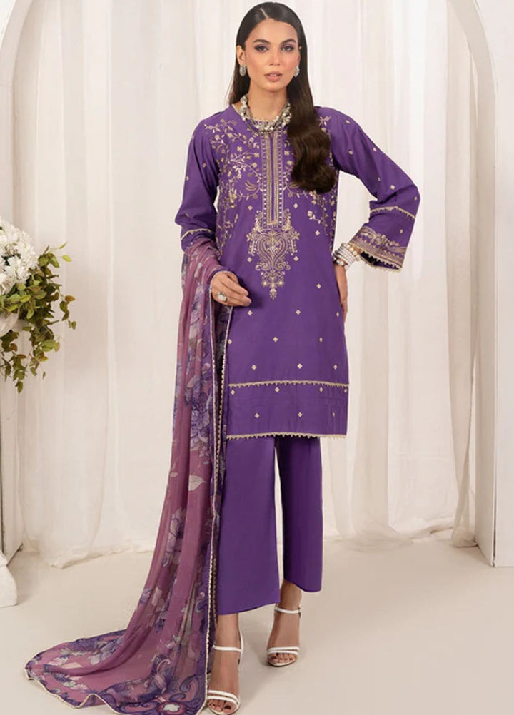 Autumn Echo by Meerak Pret Embroidered Cambric 3 Piece Suit Nawal