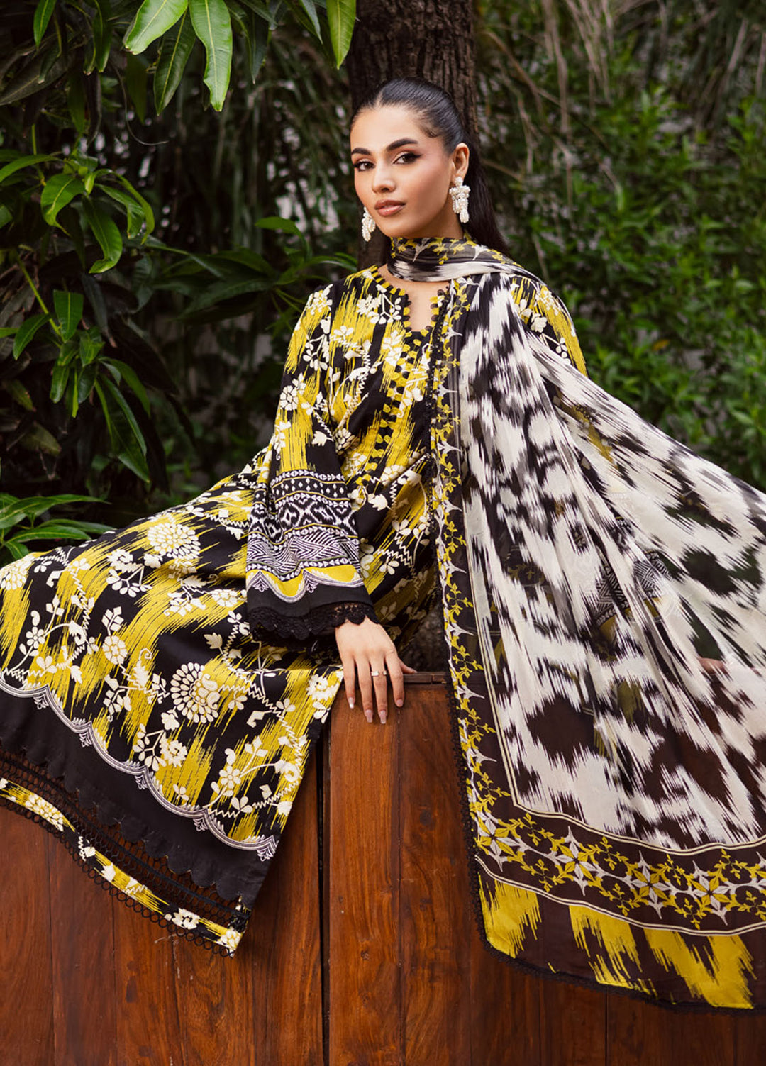 Nureh Printed Slub Linen Suits Unstitched 3 Piece NU25VL SP-168 - Winter Collection