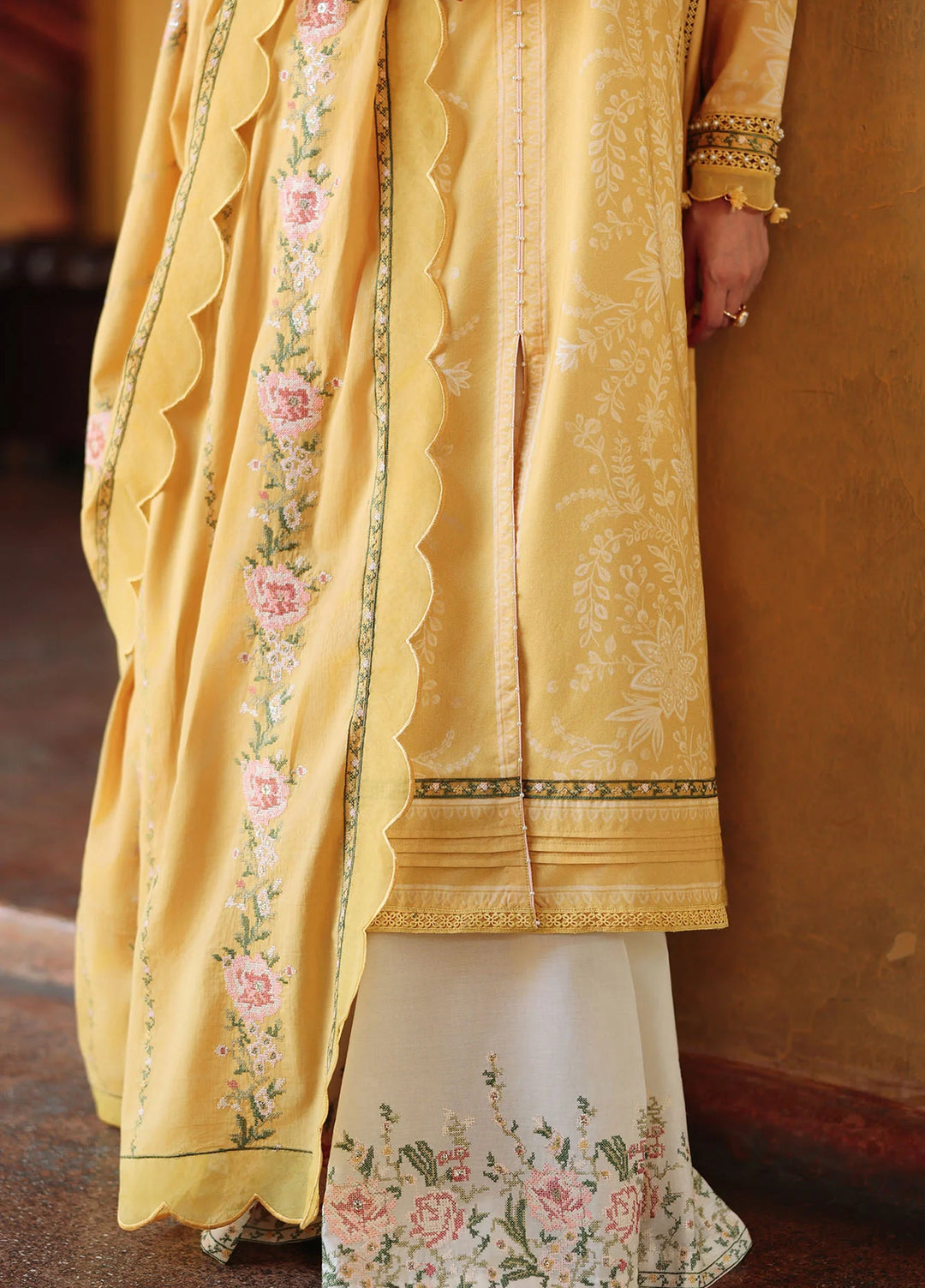 Cross Stitch Unstitched Embroidered Lawn 3 Piece Suit CS26ULE Petal Drapes - Eid Collection