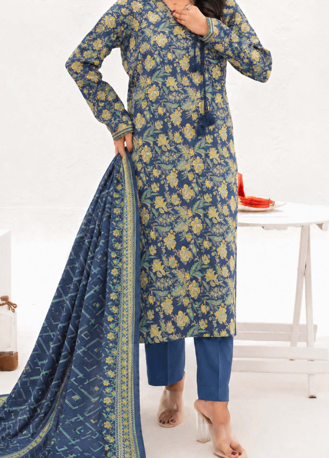 Narmin by Narkin's Unstitched Printed Lawn 3 Piece Suit NN26ULC NUSLW-3142 - Casual Collection