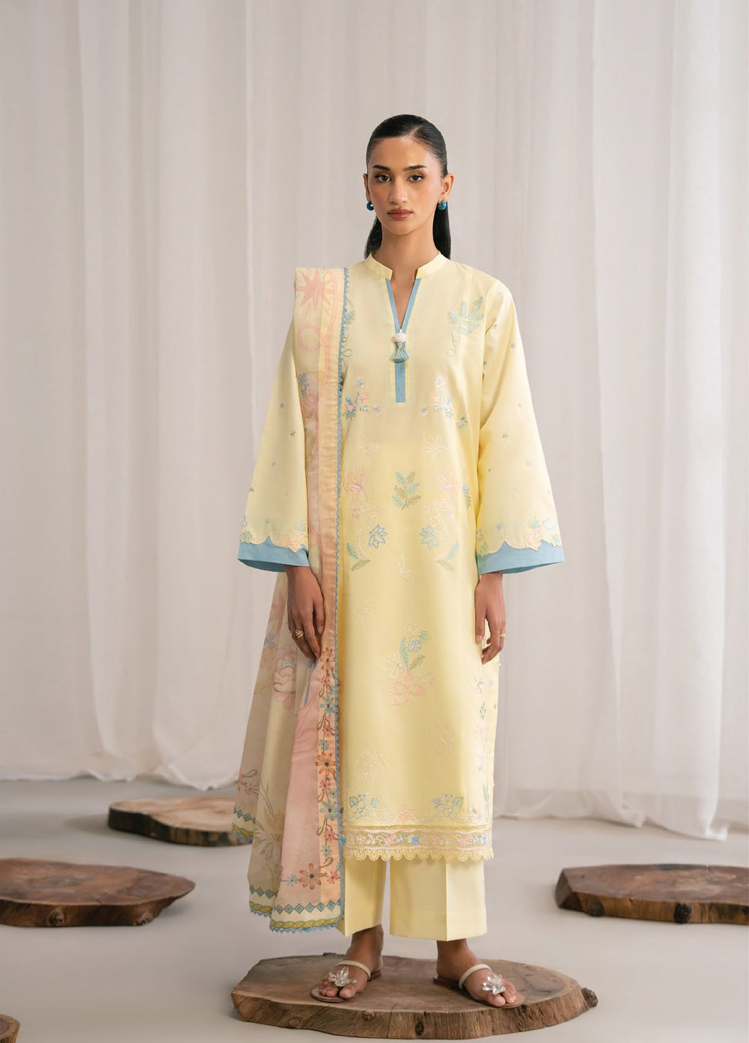 Nysa by Seran Unstitched Embroidered Cambric 3 Piece Suit SN26UNC Lielle D-10 - Casual Collection