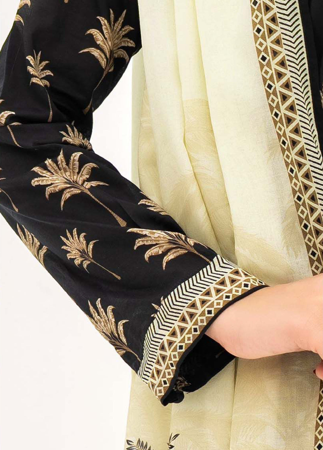 Narmin by Narkin's Unstitched Printed Lawn 3 Piece Suit NN26ULC NUSLW-3136 - Casual Collection