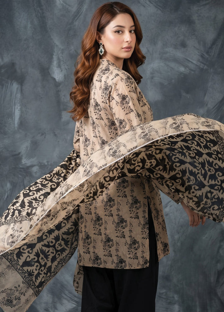 Black N White by Regalia Textiles Unstitched Printed Lawn 3 Piece Suit RG26UBNW D-09 - Casual Collection