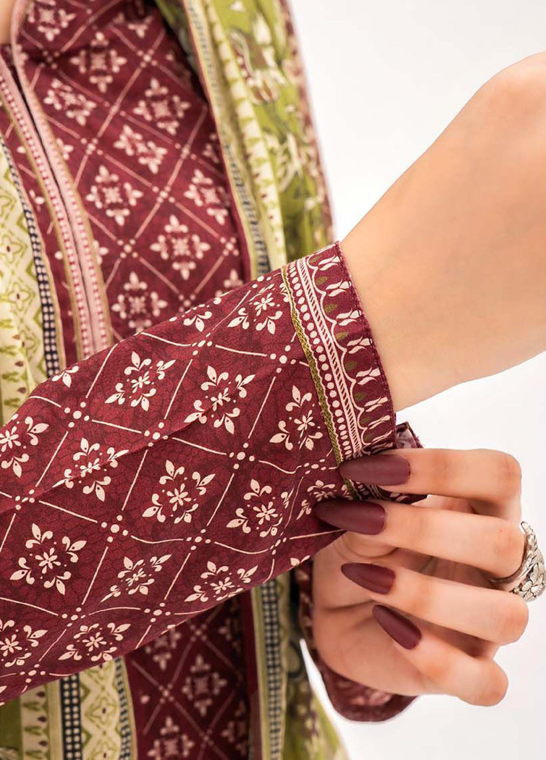 Narmin by Narkin's Unstitched Printed Lawn 3 Piece Suit NN26ULC NUSLW-3109 - Casual Collection