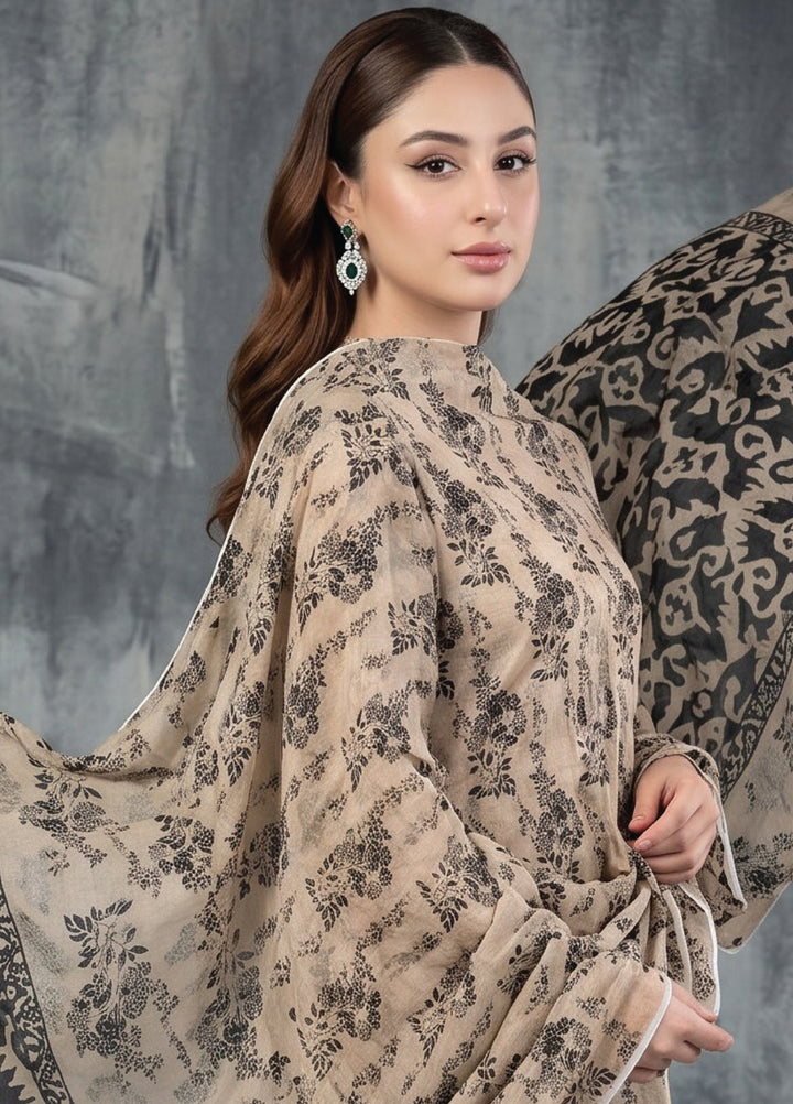 Black N White by Regalia Textiles Unstitched Printed Lawn 3 Piece Suit RG26UBNW D-09 - Casual Collection