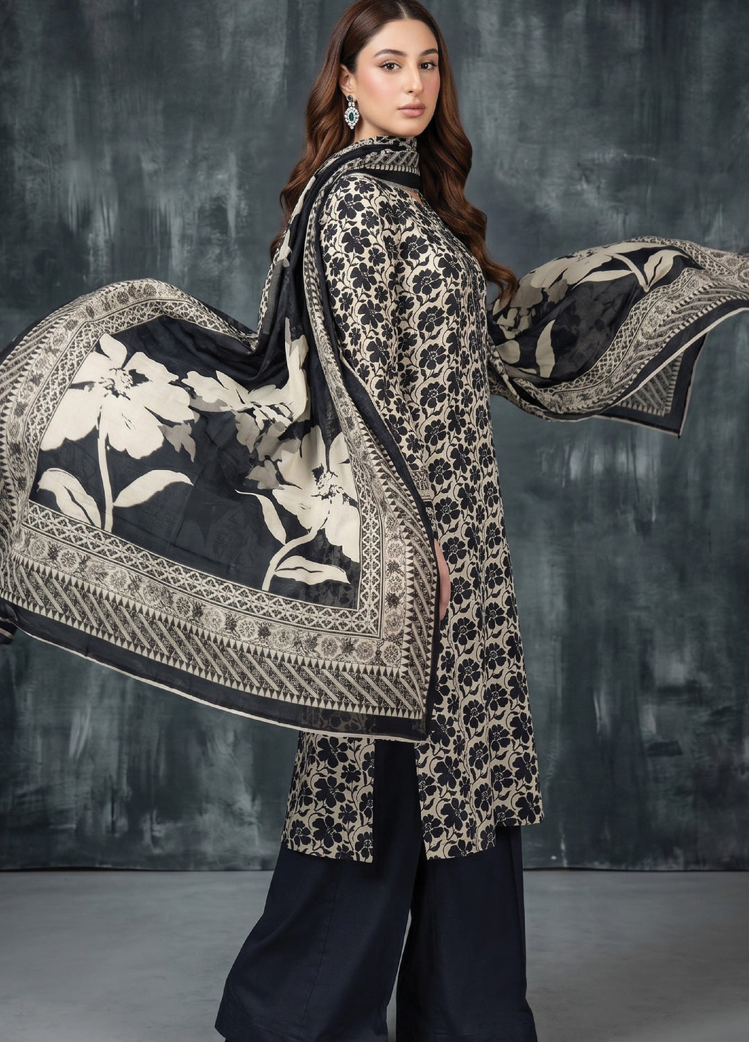 Black N White by Regalia Textiles Unstitched Printed Lawn 3 Piece Suit RG26UBNW D-02 - Casual Collection