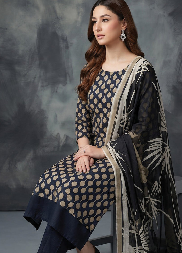 Black N White by Regalia Textiles Unstitched Printed Lawn 3 Piece Suit RG26UBNW D-08 - Casual Collection