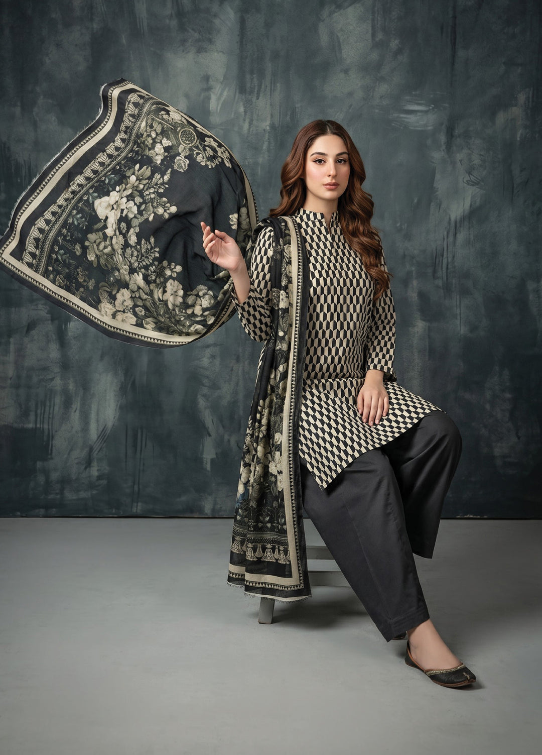 Black N White by Regalia Textiles Unstitched Printed Lawn 3 Piece Suit RG26UBNW D-10 - Casual Collection
