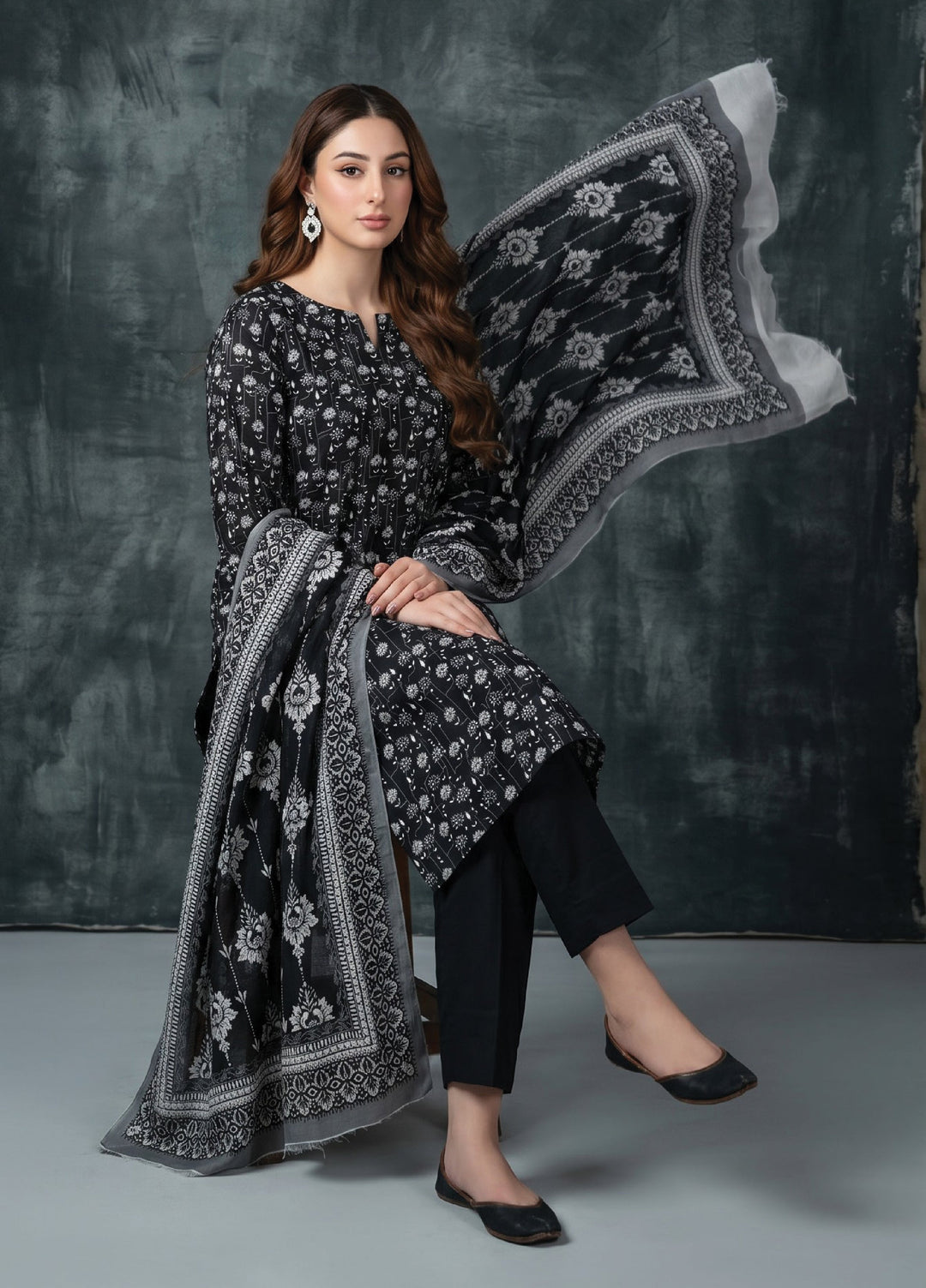 Black N White by Regalia Textiles Unstitched Printed Lawn 3 Piece Suit RG26UBNW D-03 - Casual Collection