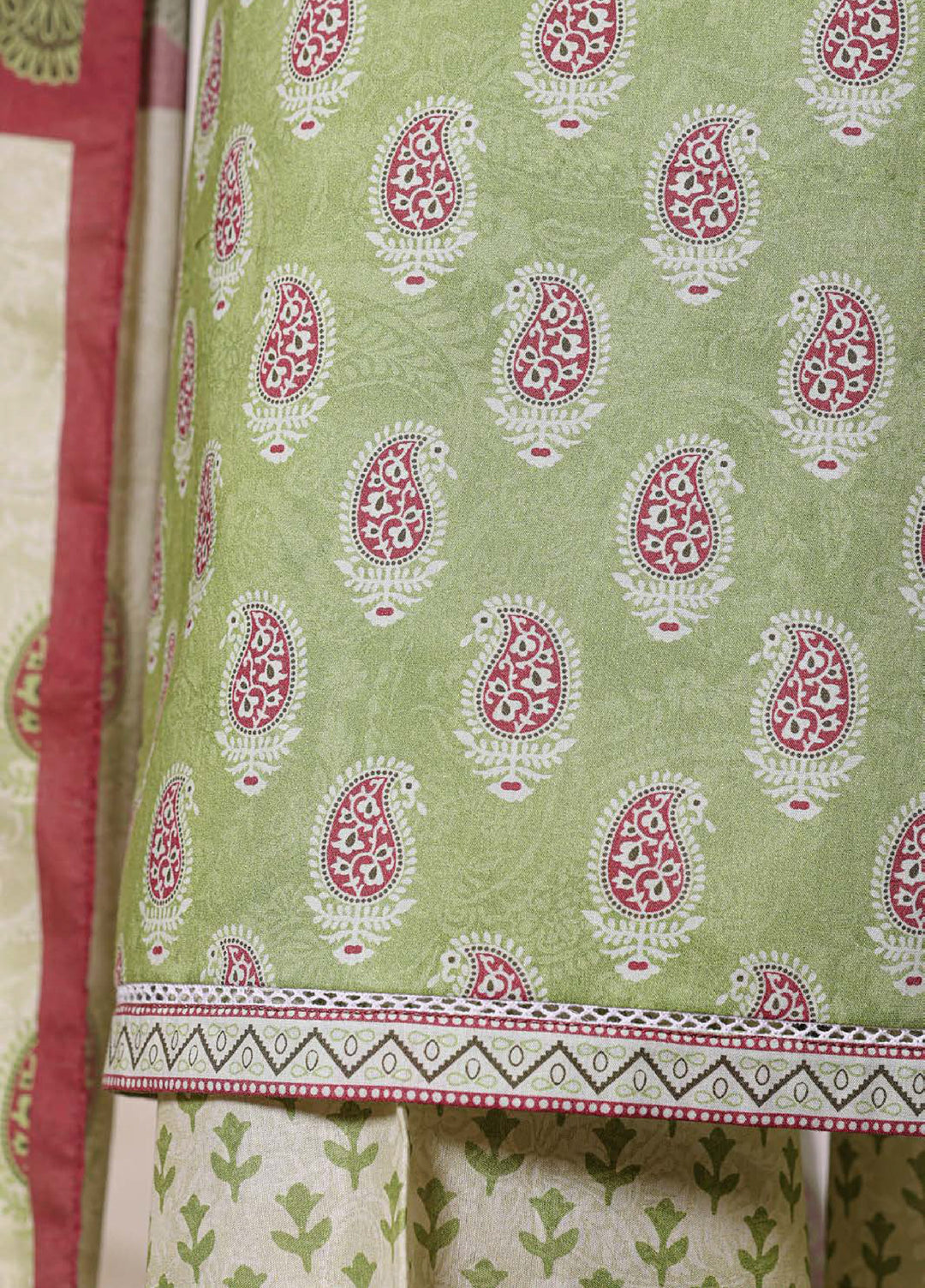 Daily Wear by HZ Textiles RTW Embroidered Lawn 3 Piece Suit HZ26PDW CPE-3P-042 - Casual Collection