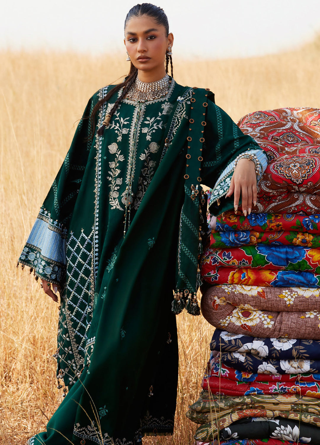 Zaha by Khadija Shah Unstitched Jacquard Embroidered Suits 3 Piece ZL25KW YASMIN ZW25-09 - Winter Collection