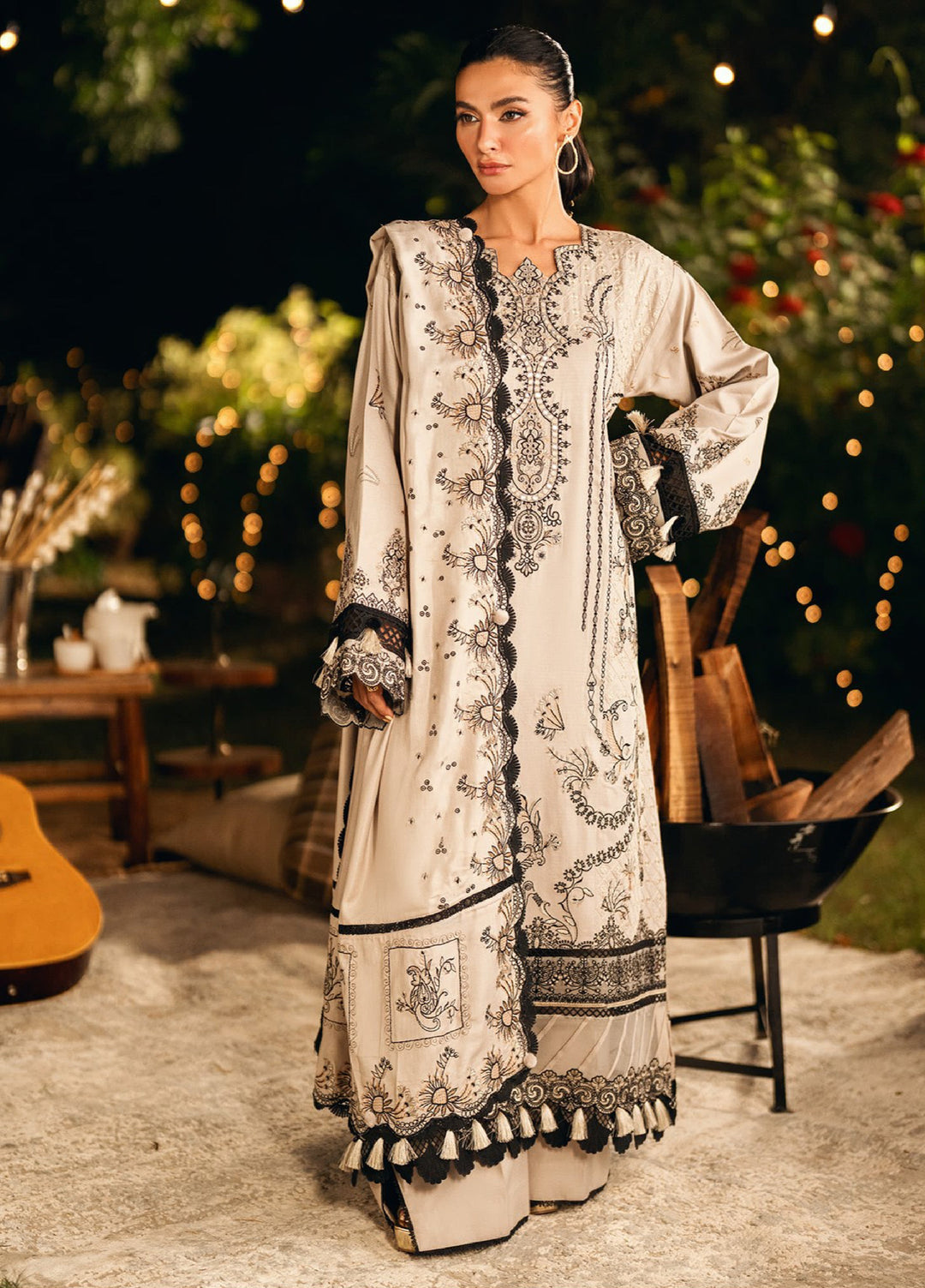 Florent Serenity Embroidered Woolen Shawls Unstitched Dobby Suits 3 Piece FL25WS FL-2B - Winter Collection