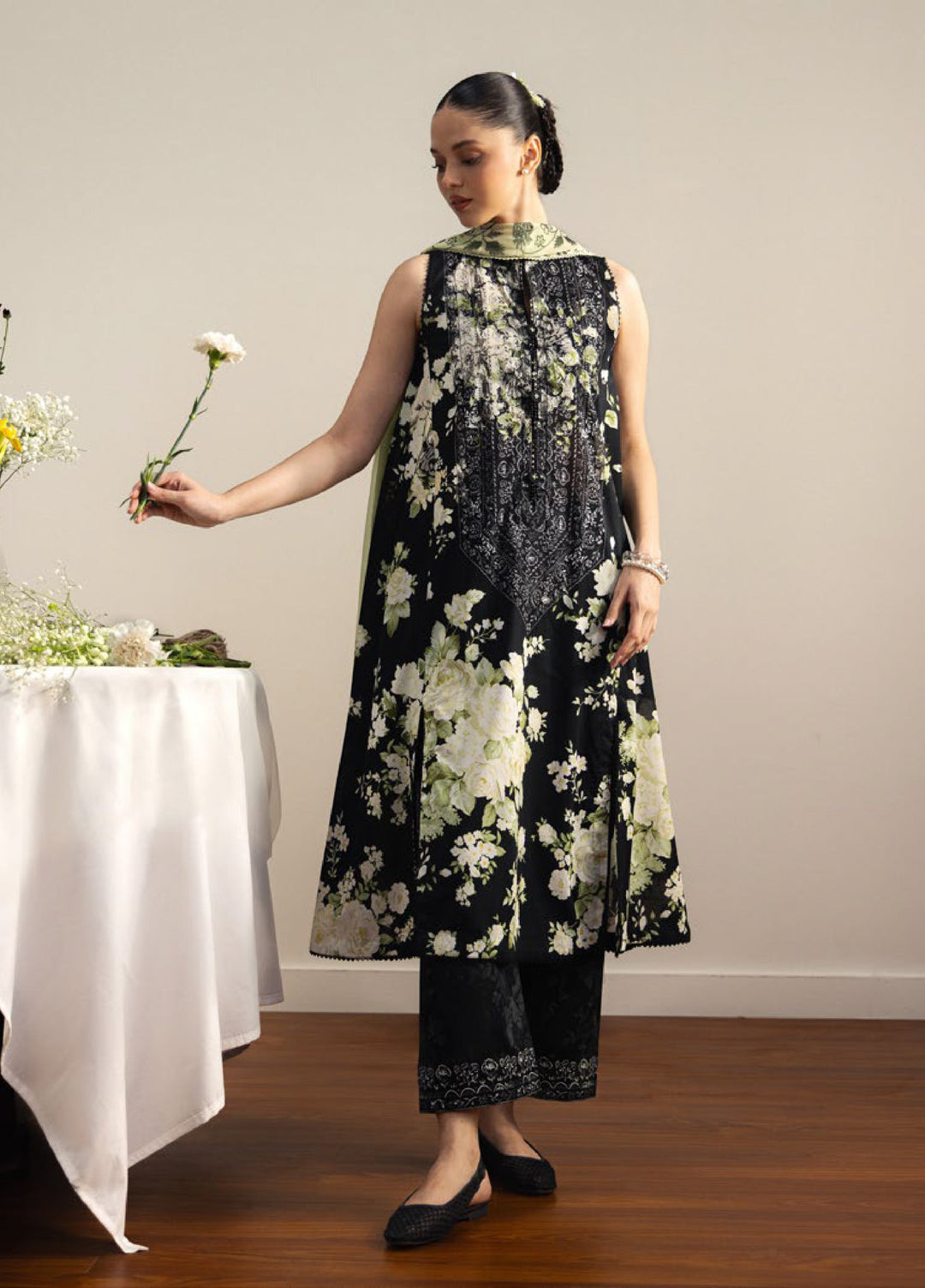 Coco by Zara Shahjahan Unstitched Printed Lawn 3 Piece Suit CZS26ULV HARU-1B - Summer Collection