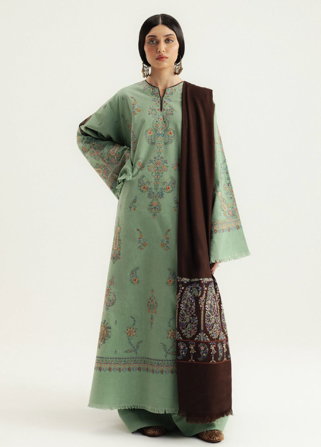 Zara Shahjahan Unstitched Winter Karandi Embroidered Suits 3 Piece CZS25WC D4-Keran - Winter Collection