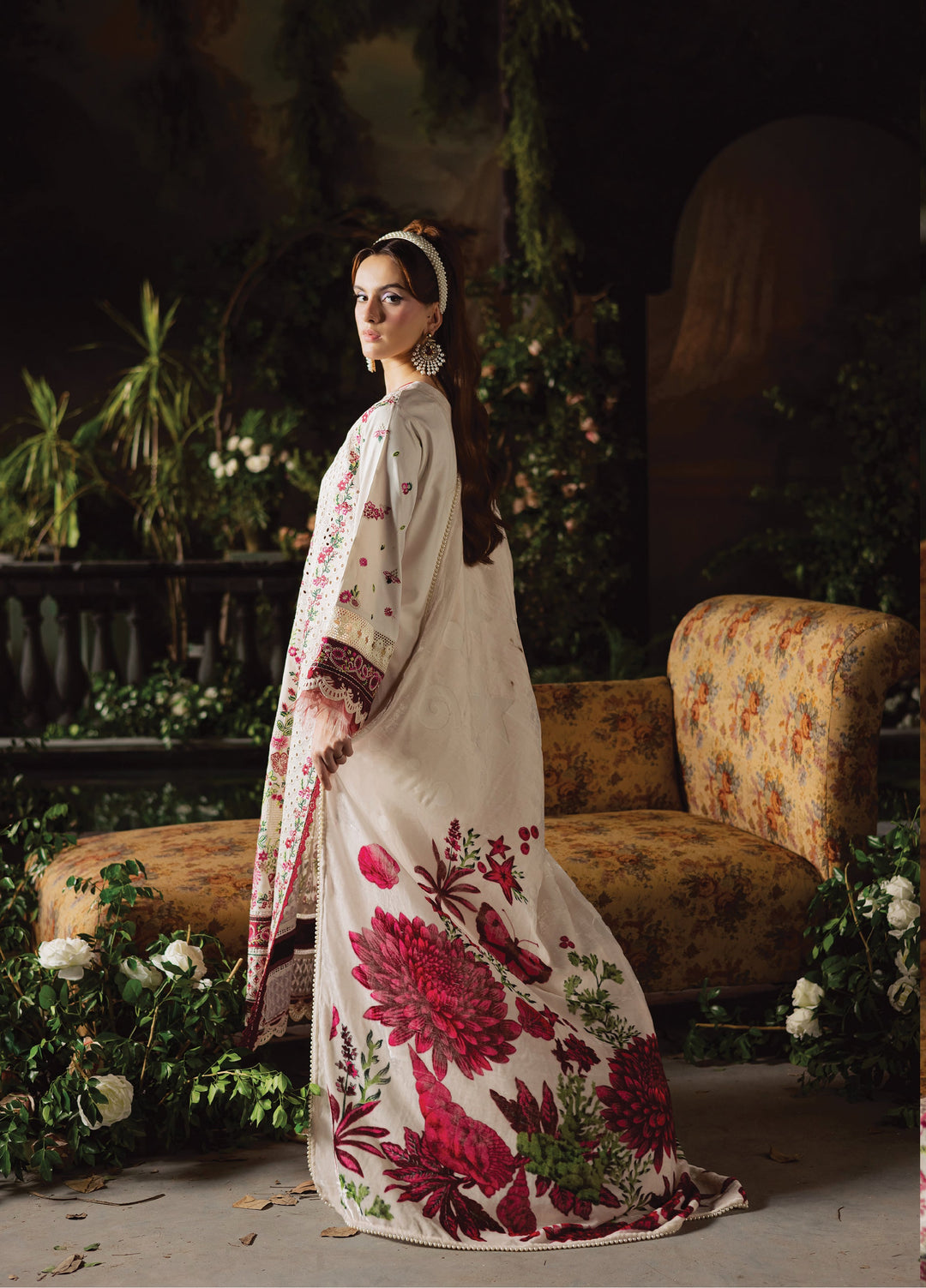 Amelia by Mahnur Unstitched Luxury Cotrai Embroidered 3 Piece Suits MN25AL AM-002 - Winter Collection