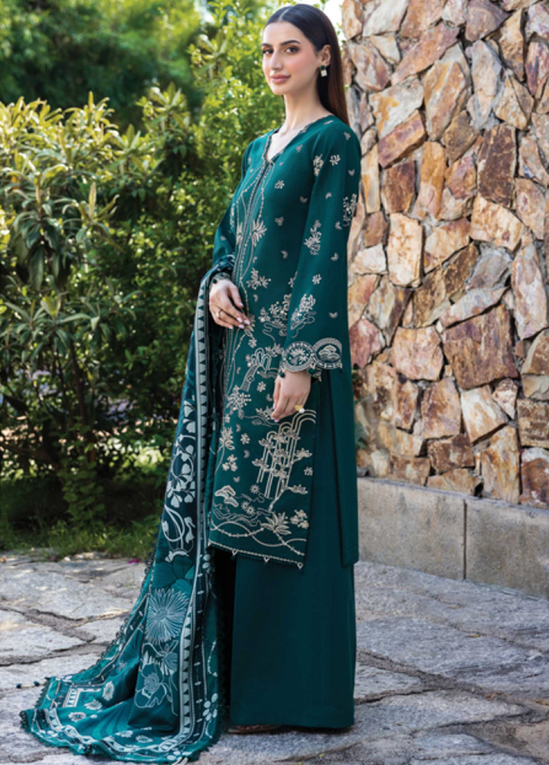 Eminence by Farasha Embroidered Khaddar Suits Unstitched 3 Piece FSH25FW D-01-Viona - Winter Collection