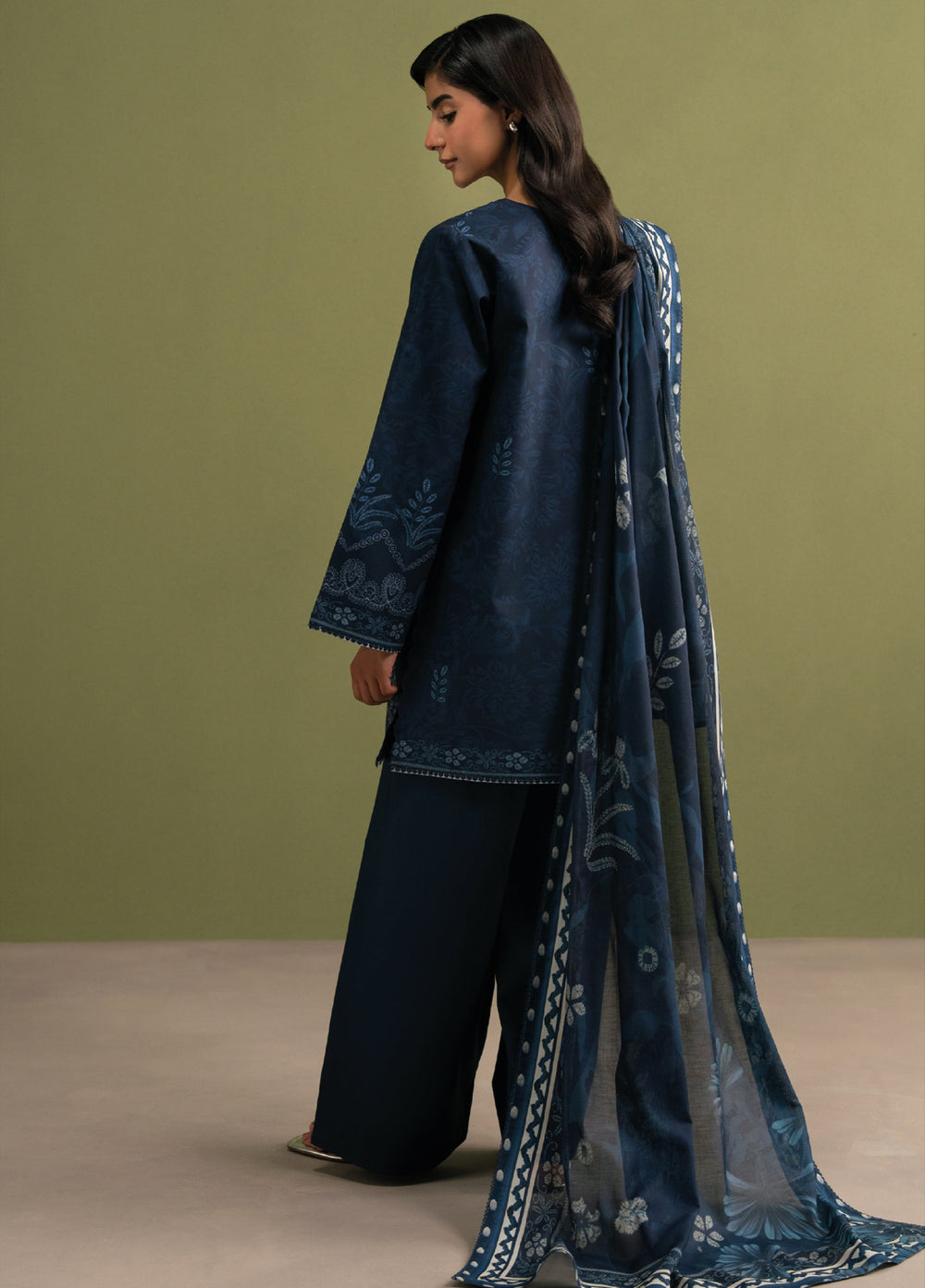 Seran Essentials Unstitched Printed Lawn 3 Piece Suit SN26UEL Zayel D-08 - Summer Collection
