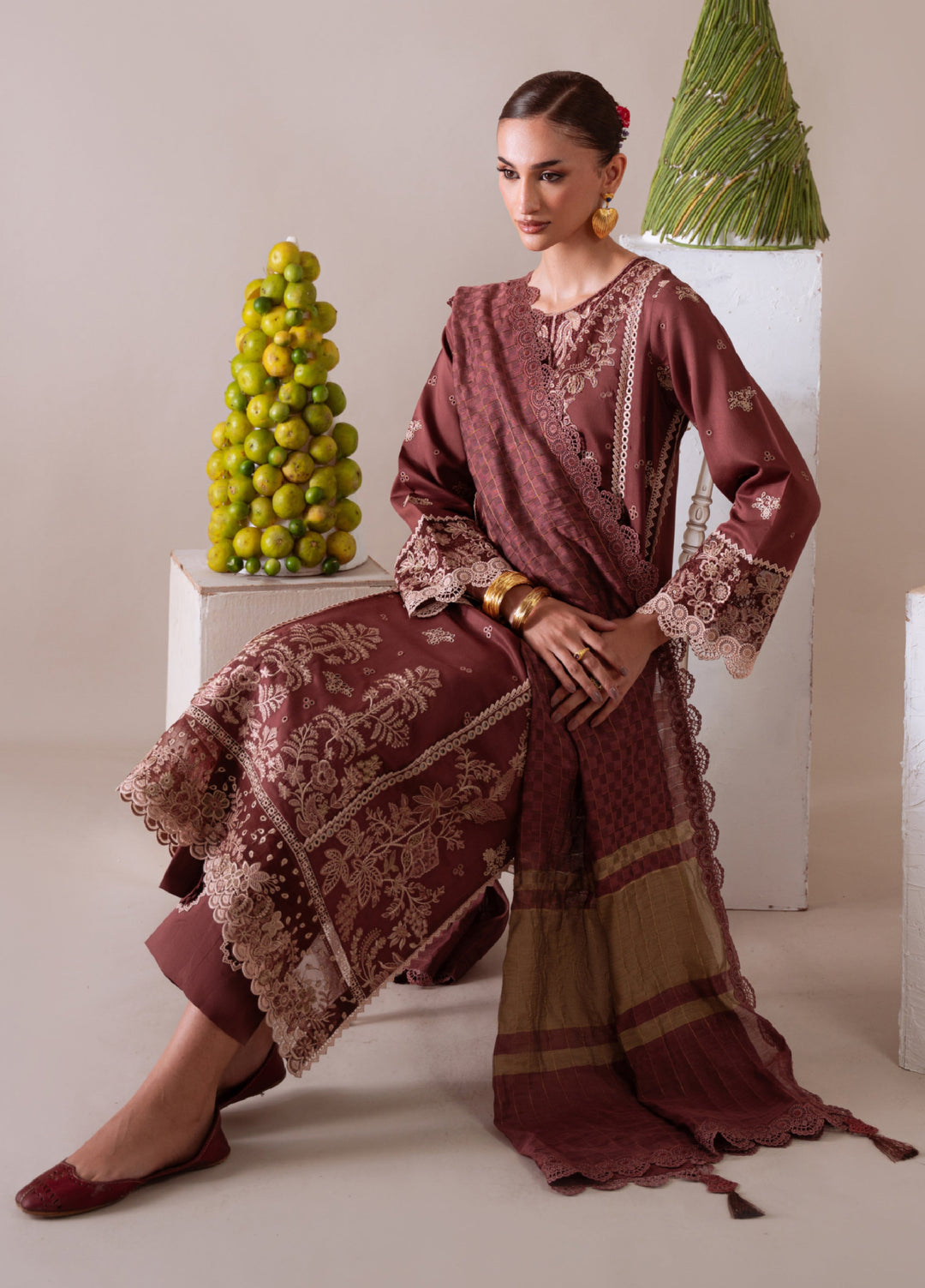 Miraal By Aabyaan Embroidered Chikankari Suits Unstitched 3 Piece ABY25MV D-AV-04-Inara - Winter Collection