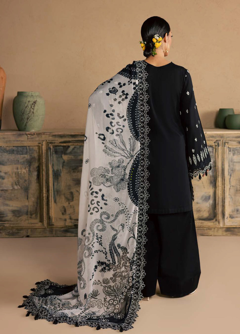Koyal Monochrome by Nureh Unstitched Embroidered Lawn 3 Piece Suit NU26UKM NE-264 - Casual Collection