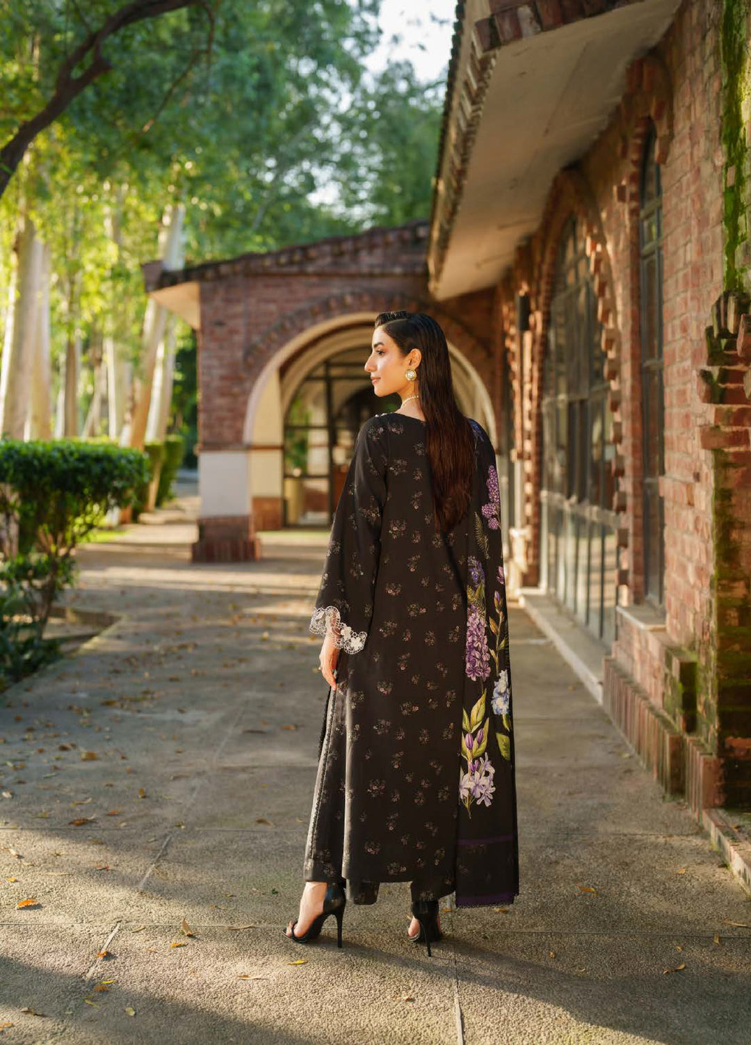 Meraki by Asifa And Nabeel Unstitched Viscose Embroidered Suits 3 Piece AN25MW ANM-03-Winter Thyme - Winter Collection
