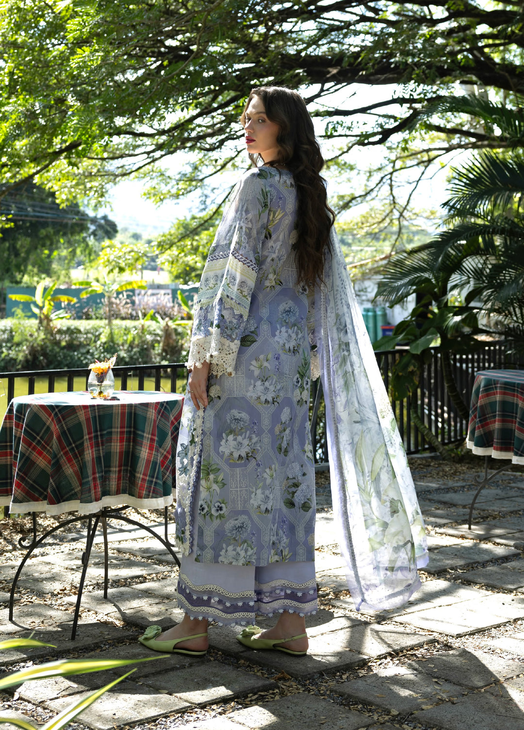 Signature by Elaf Premium Unstitched Embroidered Lawn 3 Piece Suit EL26USP ESA-8B ANASTASSIA - Summer Collection