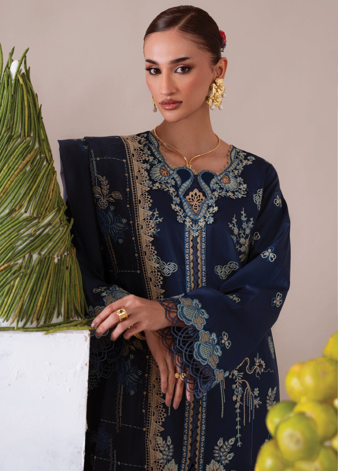 Miraal By Aabyaan Embroidered Chikankari Suits Unstitched 3 Piece ABY25MV D-AV-08-Ruhaab - Winter Collection