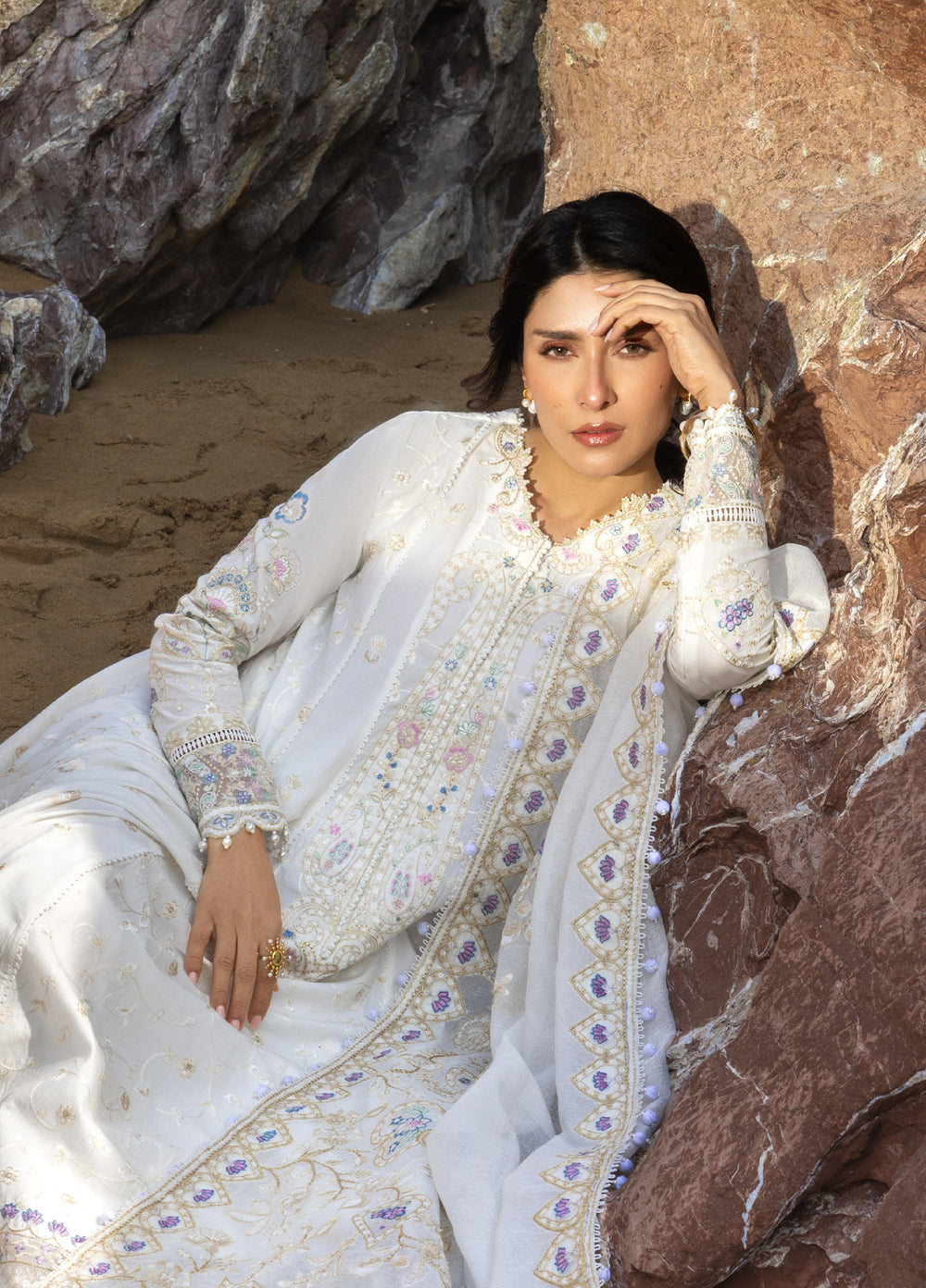 Siraa by Sadaf Fawad Khan Unstitched Embroidered Luxury Lawn 3 Piece Suit SDF26USL Noor - Festive Collection