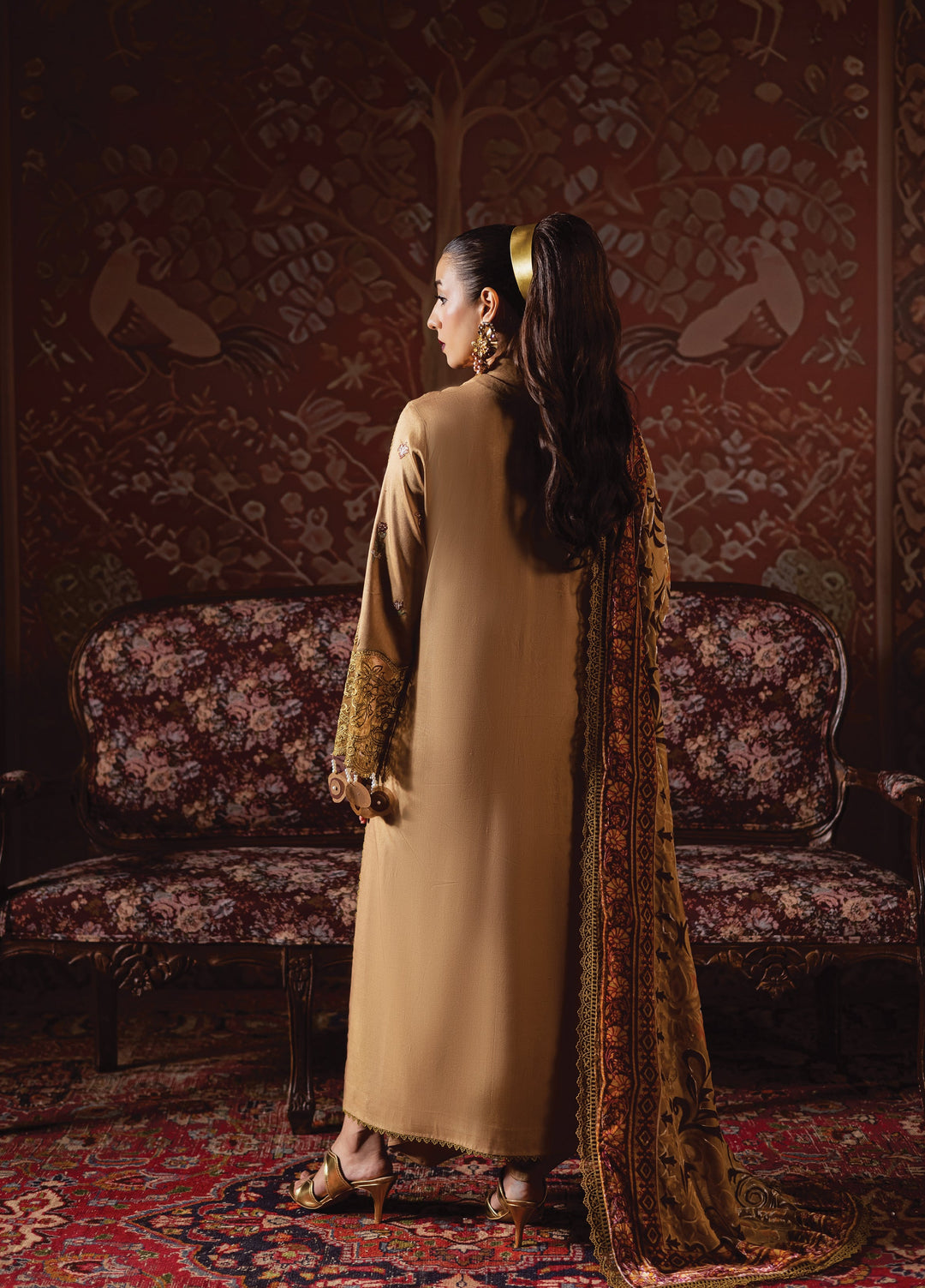 Amelia by Mahnur Unstitched Luxury Cotrai Embroidered 3 Piece Suits MN25AL AM-006 - Winter Collection