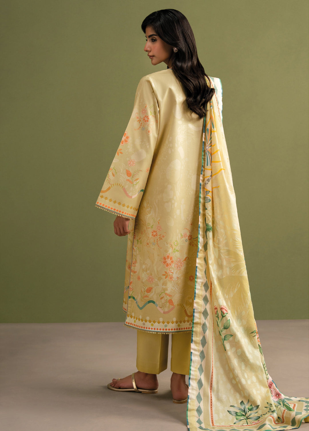 Seran Essentials Unstitched Printed Lawn 3 Piece Suit SN26UEL Alira D-03 - Summer Collection