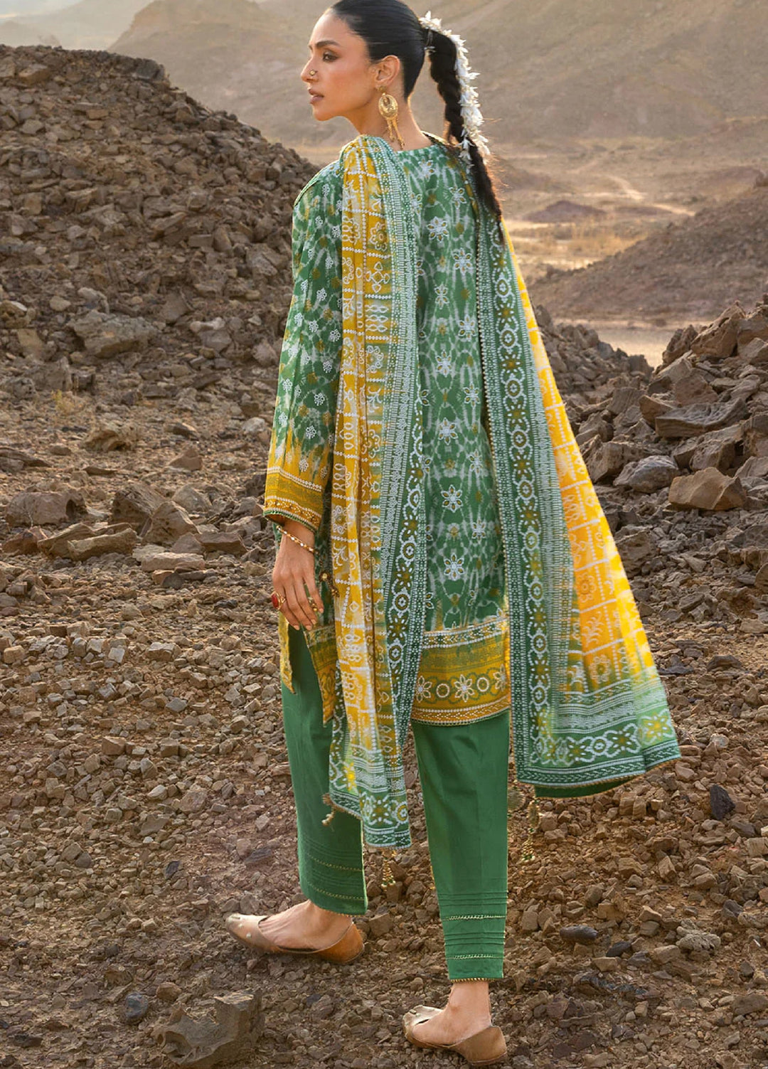 The Chunri by Gul Ahmed Unstitched Printed Lawn 3 Piece Suit GA26UTCL CL-62022 B - Summer Collection