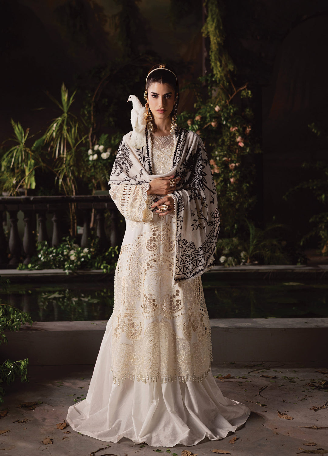 Amelia by Mahnur Unstitched Luxury Cotrai Embroidered 3 Piece Suits MN25AL AM-003 - Winter Collection