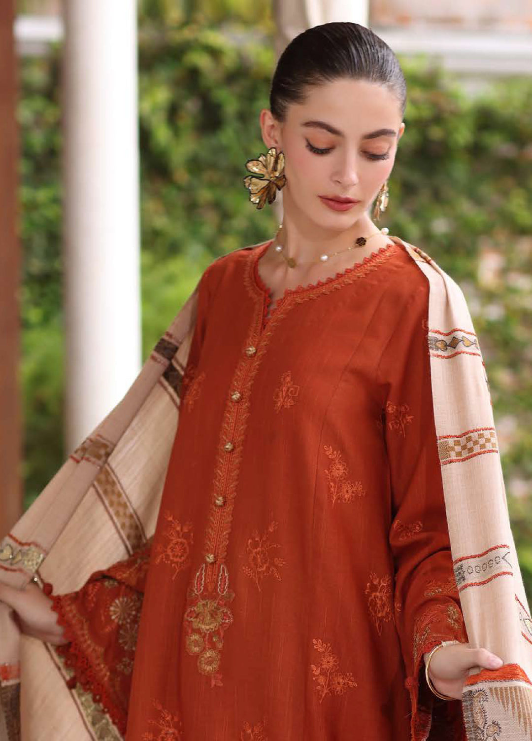 Noor by Saadia Asad Unstitched Khaddar Pashmina Shawl Embroidered Suits 3 Piece NSA25PW D10-Rustique - Winter Collection