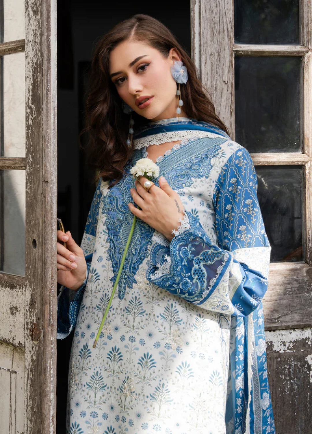 Shezlin Chikankari by Aabyaan Unstitched Embroidered Lawn 3 Piece Suit ABY26USC AZ-05 EVARA - Summer Collection
