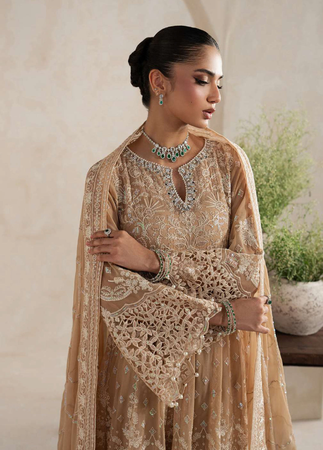 Gulaal Unstitched Embroidered Chiffon 3 Piece Suit GL26ULW Niaa D-54 - Wedding Collection