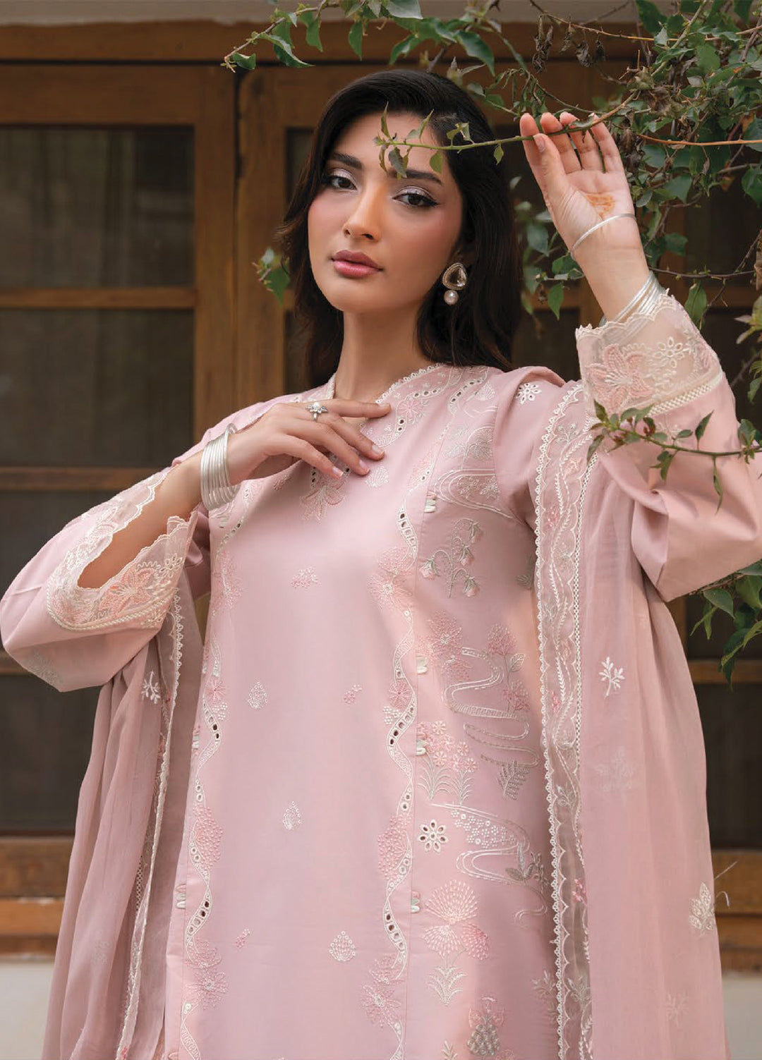 Lamhay by Seran Unstitched Embroidered Lawn 3 Piece Suit SN26ULL D5-Mehrin - Eid Collection