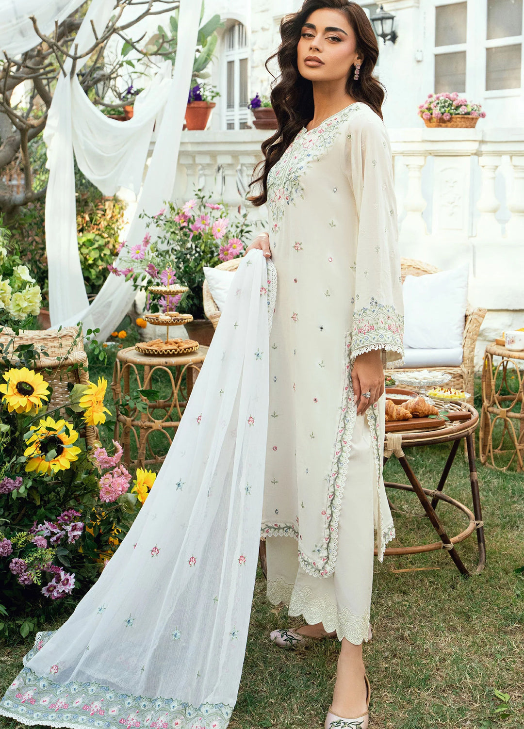 Lamhay by Dhanak Pret Swiss Voile 3 Piece DHN26PSV DC-2584 - Summer Collection