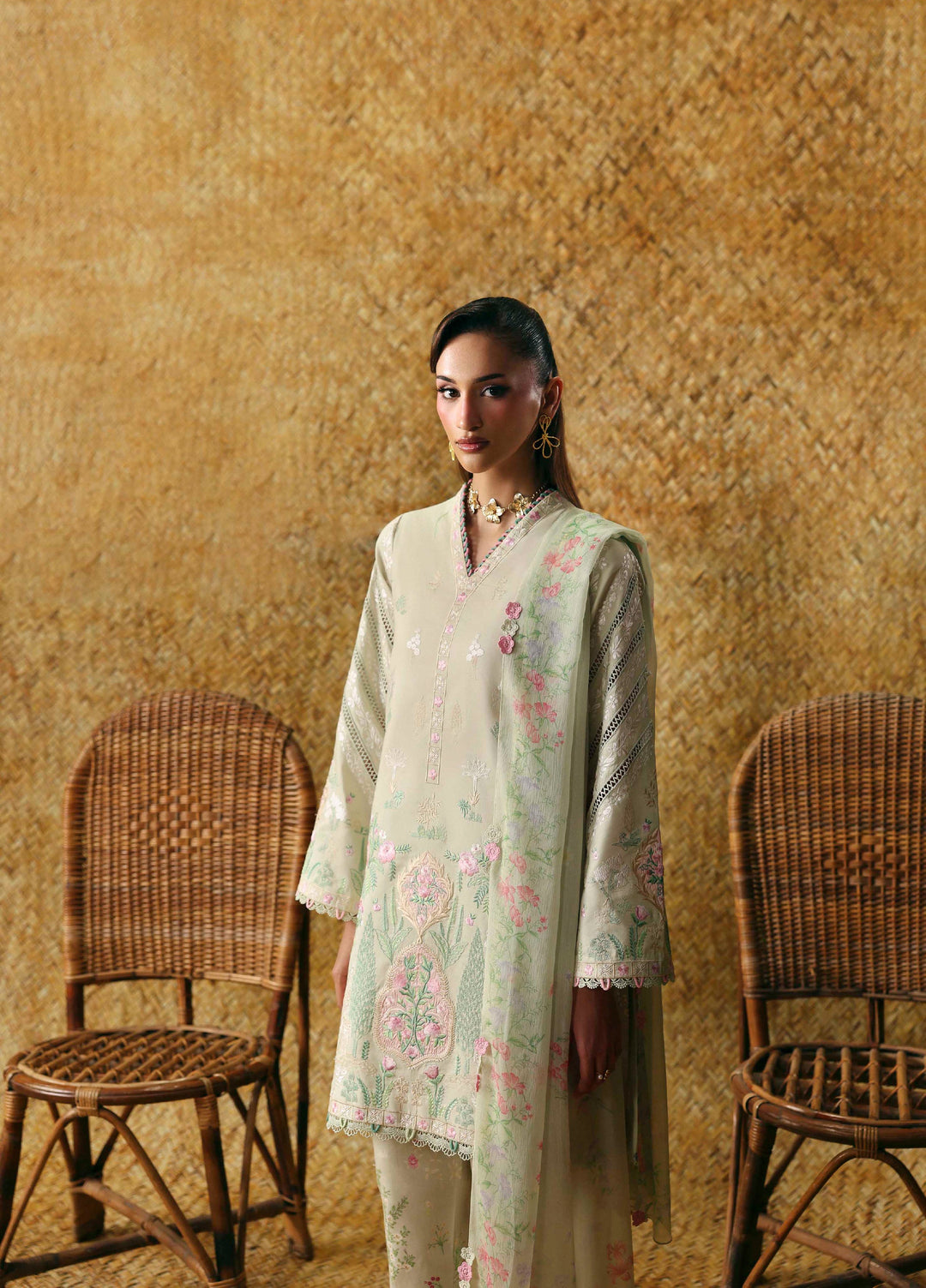 Sable Vogue Unstitched Embroidered Lawn 3 Piece Suit SV26ULL SL-06-26-V2 - Festive Collection