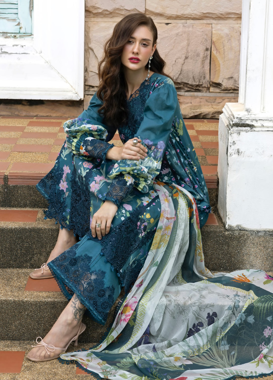 Signature by Elaf Premium Unstitched Embroidered Lawn 3 Piece Suit EL26USP ESA-5A OCEANA VEIL - Summer Collection