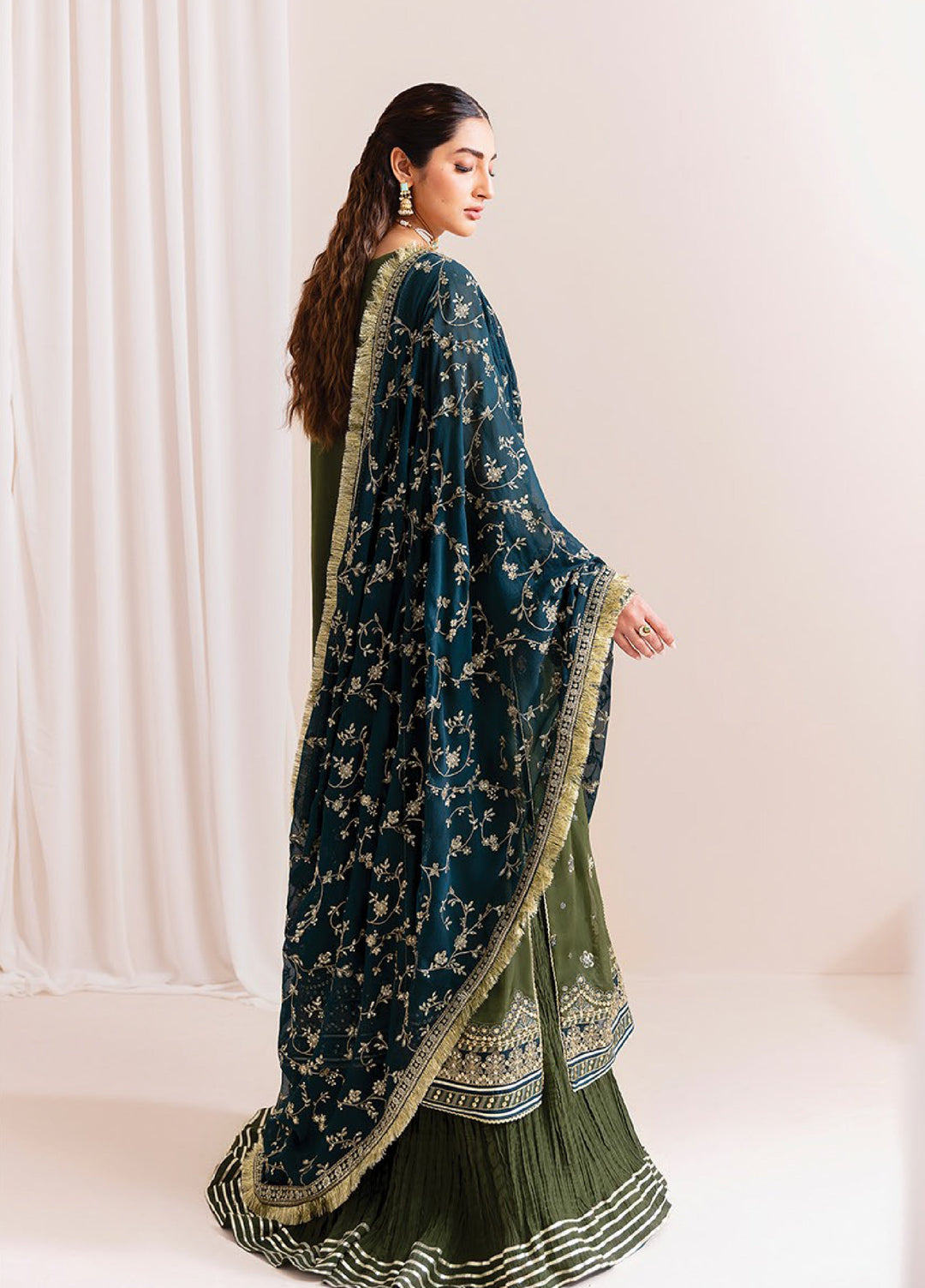 Xenia Formal Unstitched Luxury Embroidered Chiffon Suits 3 Piece XE25UF 03-Маhvash - Formals Collection