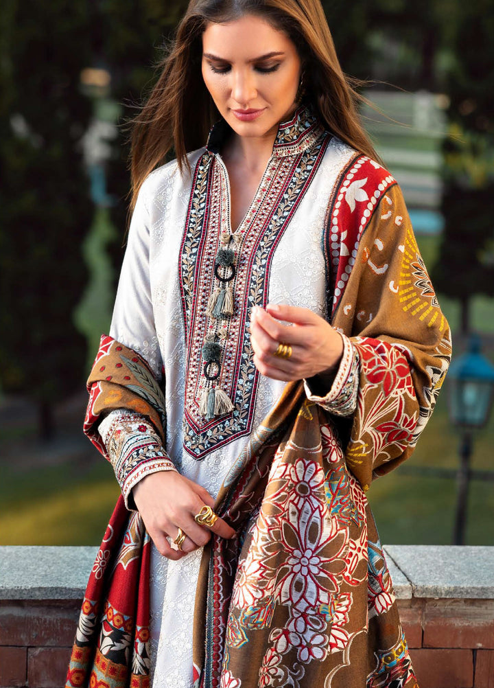 Mushq Broadway Under the Tuscan Sun Embroidered Karandi Suits Unstitched 3 Piece MQ25BT D-08 Tuscan Dawn - Winter Collection