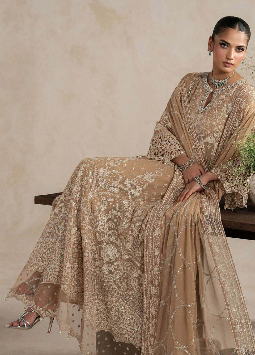 Gulaal Unstitched Embroidered Chiffon 3 Piece Suit GL26ULW Niaa D-54 - Wedding Collection