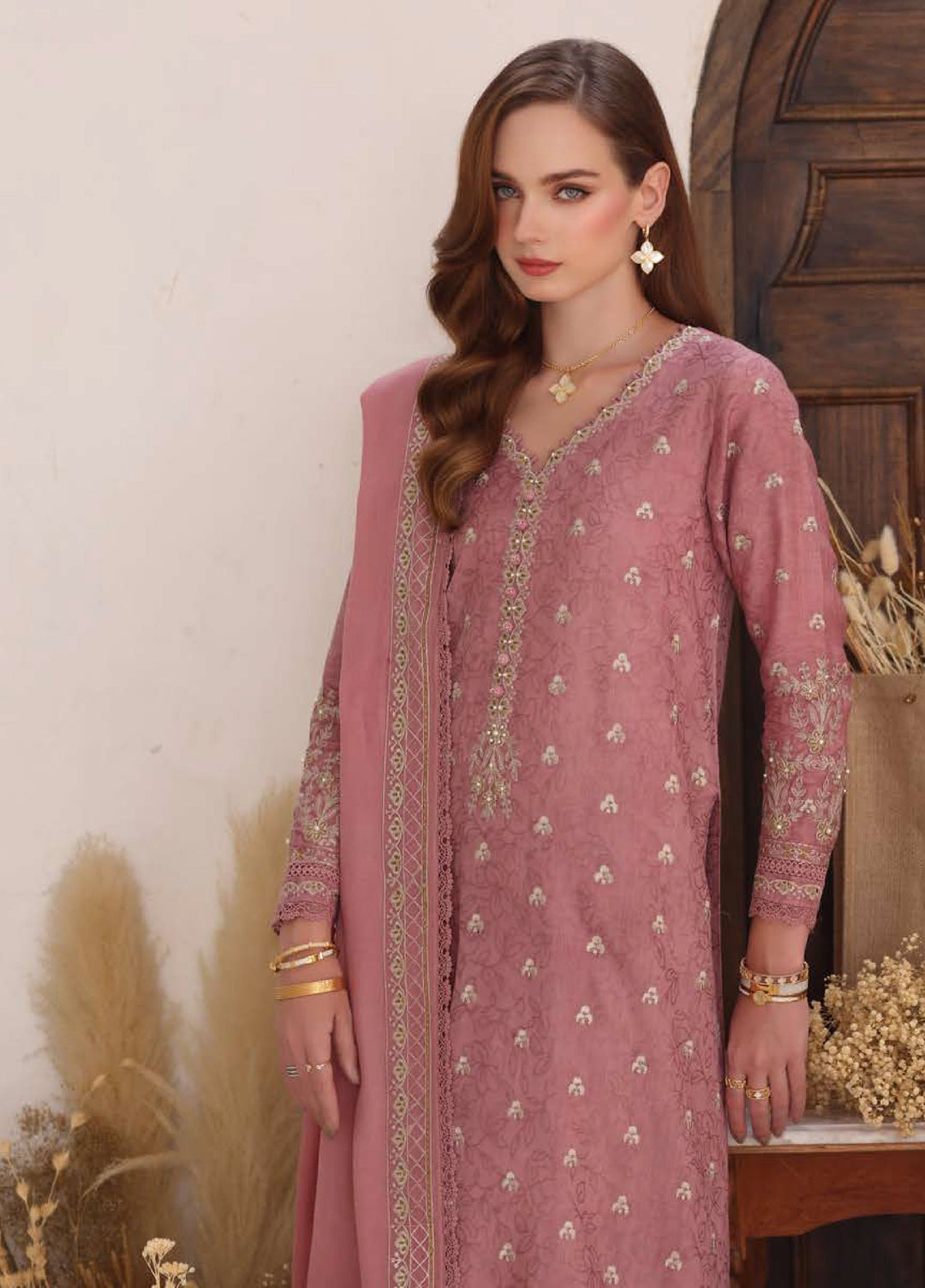 Noor by Saadia Asad Unstitched Jacquard Pashmina Shawl Embroidered Suits 3 Piece NSA25PW D3-Aveline - Winter Collection