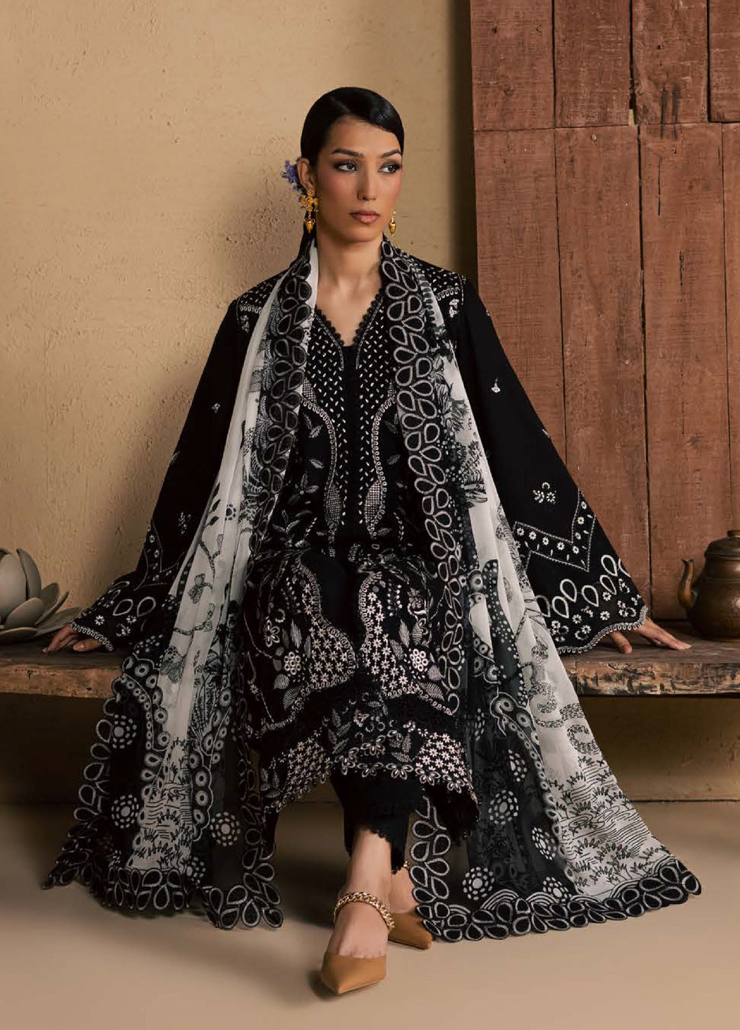 Koyal Monochrome by Nureh Unstitched Embroidered Lawn 3 Piece Suit NU26UKM NE-265 - Casual Collection