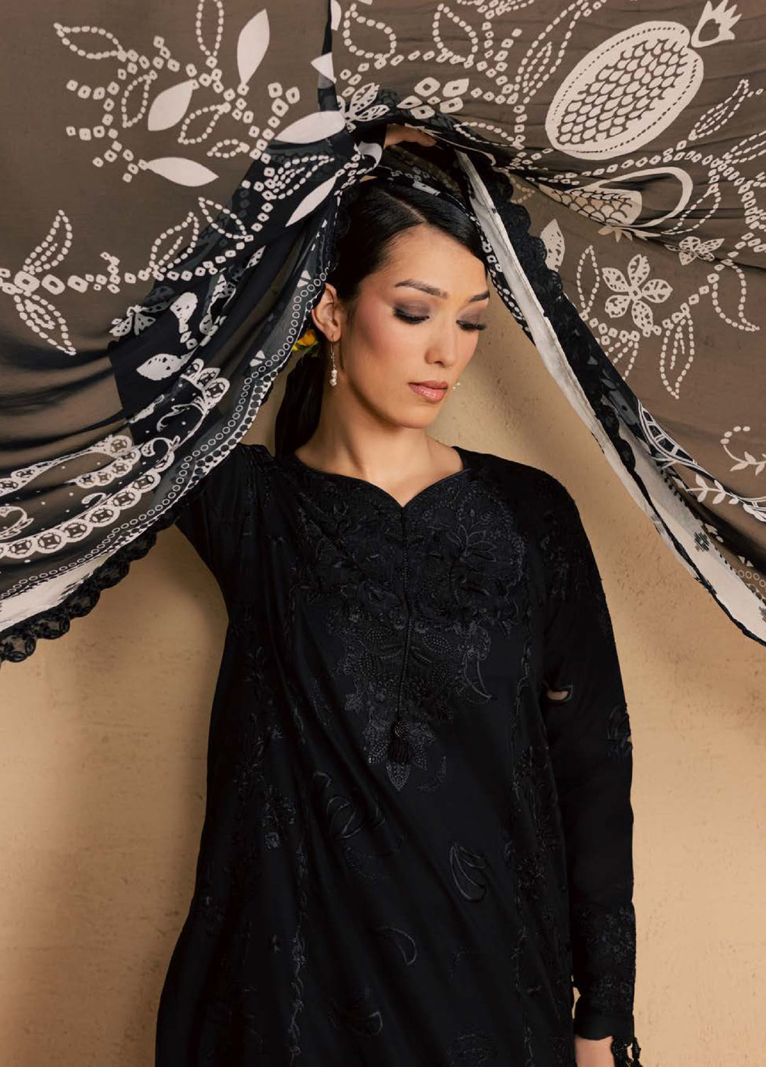 Koyal Monochrome by Nureh Unstitched Embroidered Lawn 3 Piece Suit NU26UKM NE-269 - Casual Collection