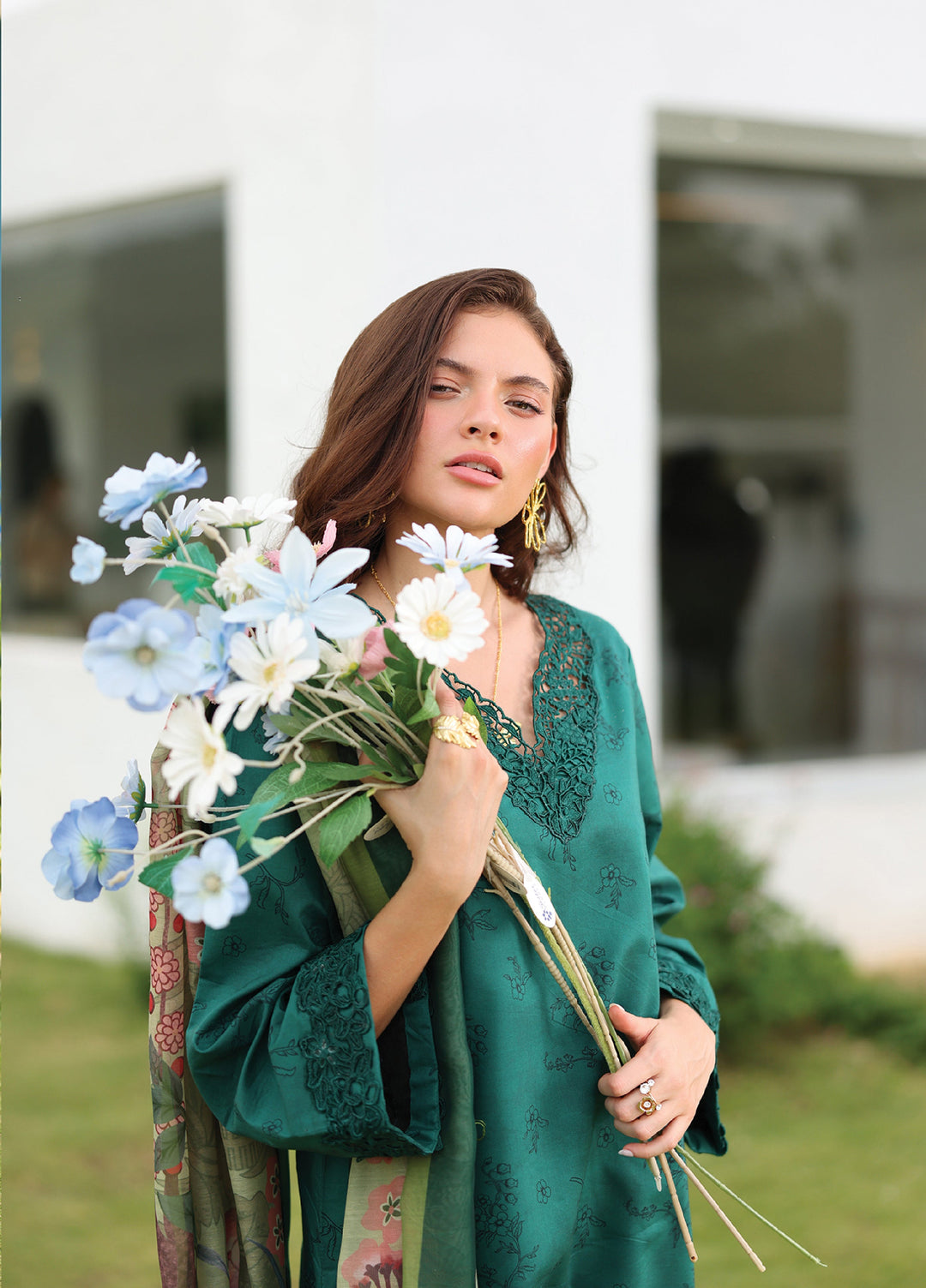 Xenia Formals RTW Embroidered Lawn 3 Piece XF26PL MYSTERY GARDEN - Summer Collection