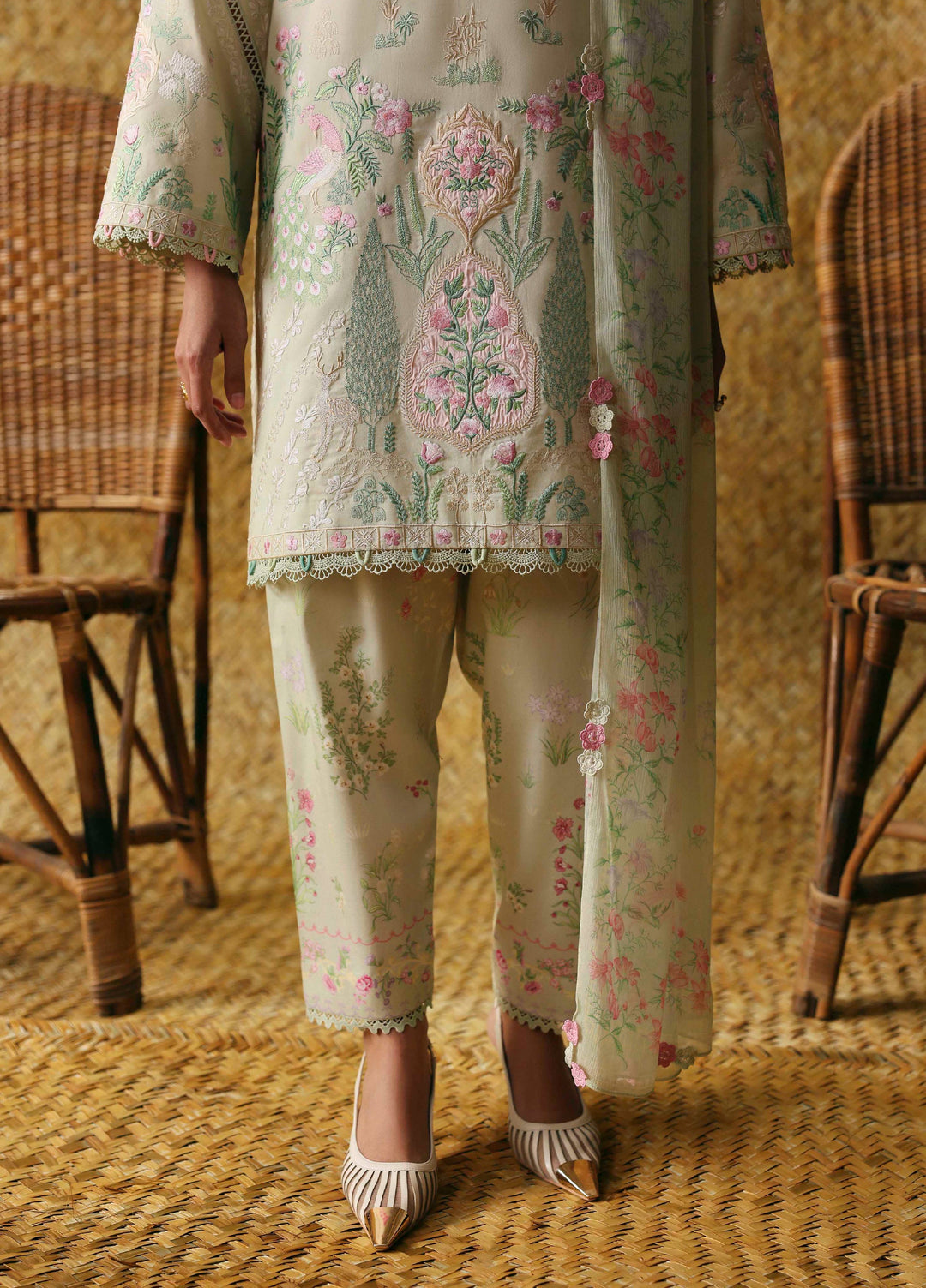 Sable Vogue Unstitched Embroidered Lawn 3 Piece Suit SV26ULL SL-06-26-V2 - Festive Collection