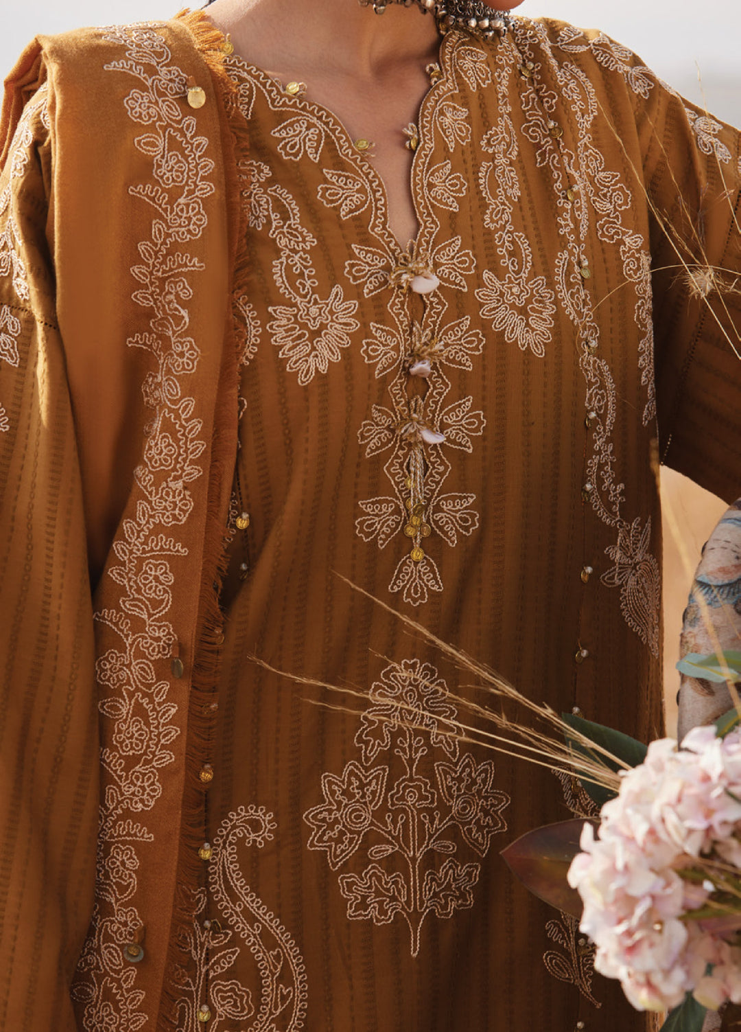 Zaha by Khadija Shah Unstitched Jacquard Embroidered Suits 3 Piece ZL25KW HEER ZW25-10 - Winter Collection