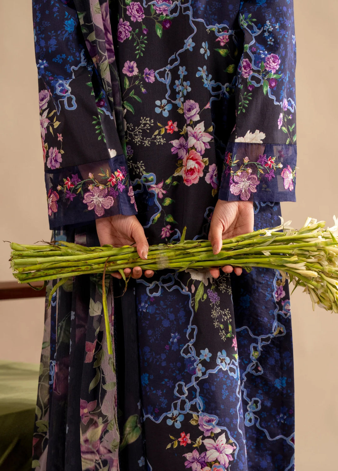 Meraki by Asifa and Nabeel Unstitched Embroidered Lawn 3 Pcs Suit AN26UM MSSL-04 Indigo Craft - Summer