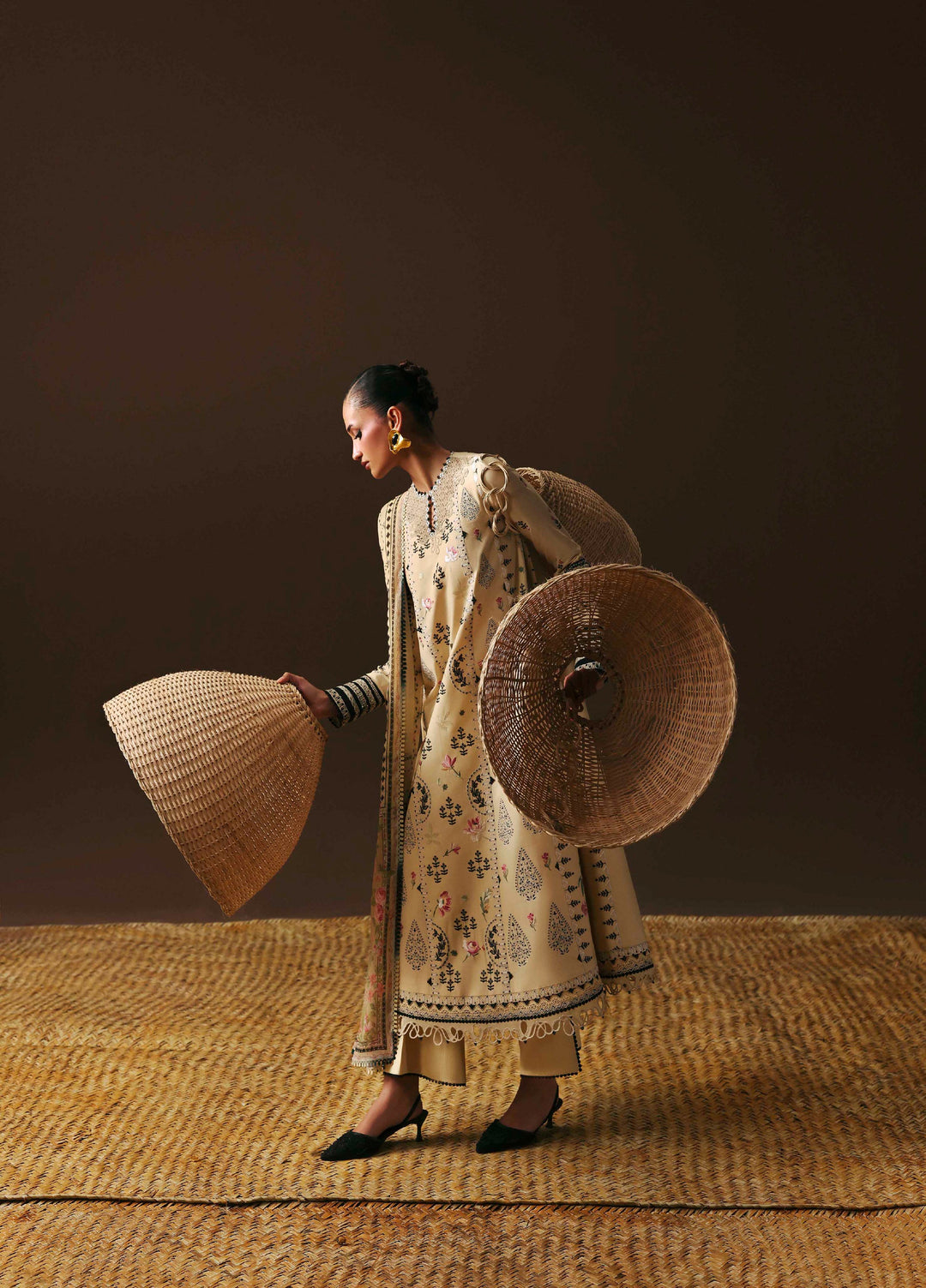 Sable Vogue Unstitched Embroidered Lawn 3 Piece Suit SV26ULL SL-04-26-V2 - Festive Collection